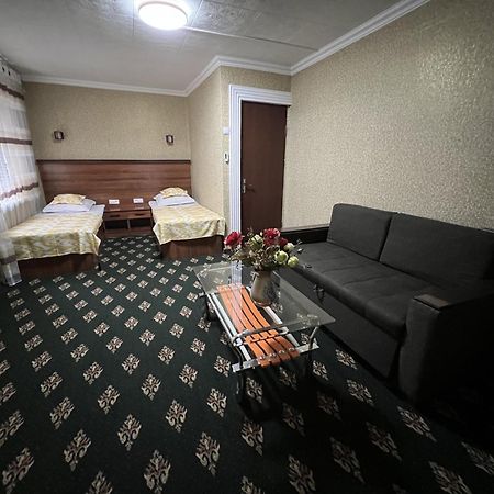Status House Fergana Exterior foto